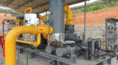 航天泵閥套管扶(fú)正器現場安裝圖(tu) 航天泵閥套管扶(fú)正器現場安裝圖(tu)