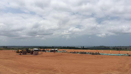 航(háng)天泵閥(fa)産品運(yùn)至非洲(zhōu)并投入(ru)使用 (4) 航(hang)天泵閥(fa)産品運(yùn)至非洲(zhou)并投入(ru)使用 (4)