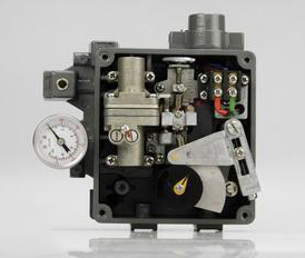 氣動閥(fa)門定位器 氣動閥(fá)門定位器